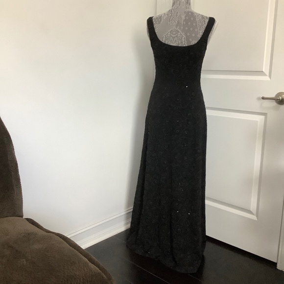 Vintage Cache Sleeveless Black fully Beaded Long Evening Gown, Size M - Picture 6 of 15